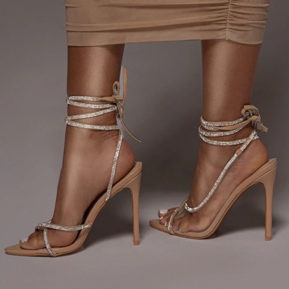 Women's shoes